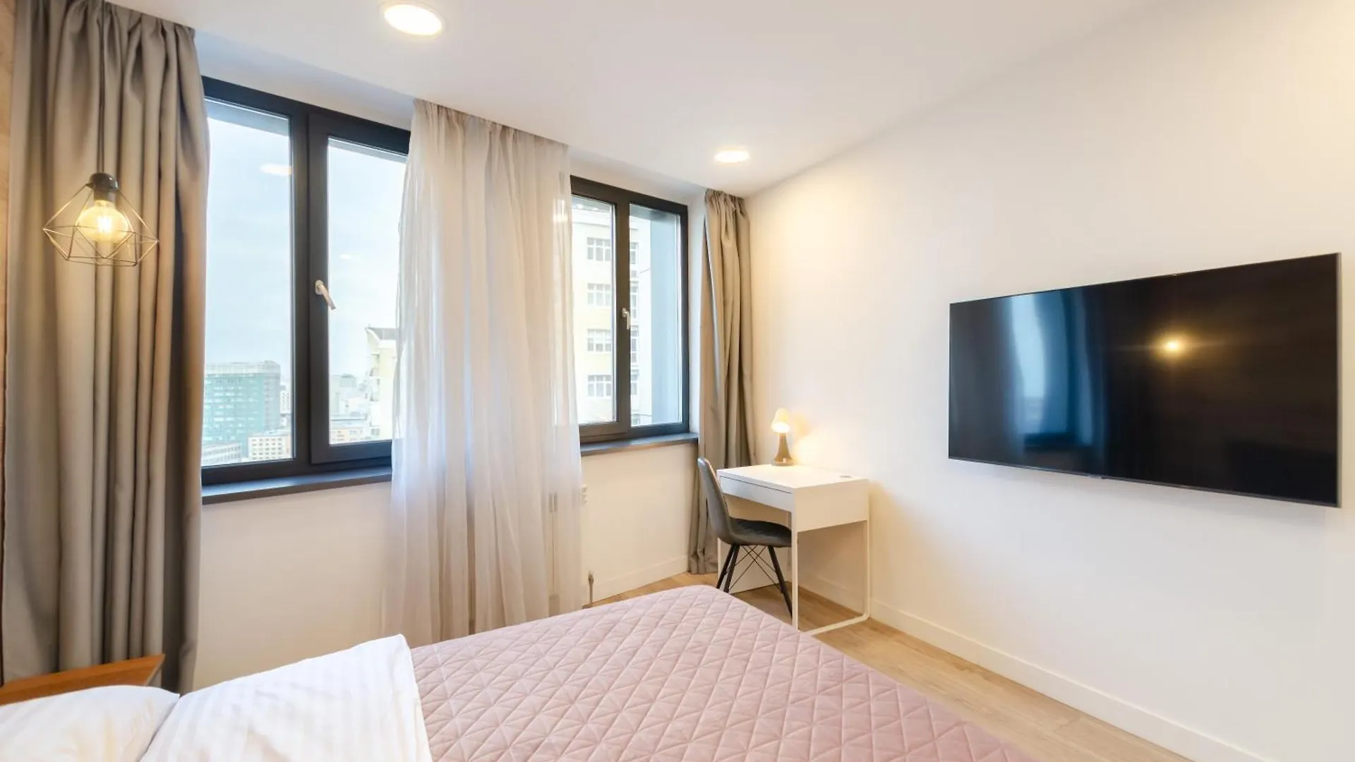 Petrovdom Apartments 18-199 In Rc New York Concept House, Antonovycha 74 基輔